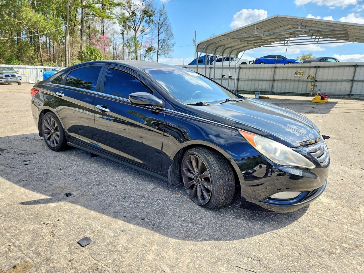 2011 HYUNDAI SONATA SE photo 4