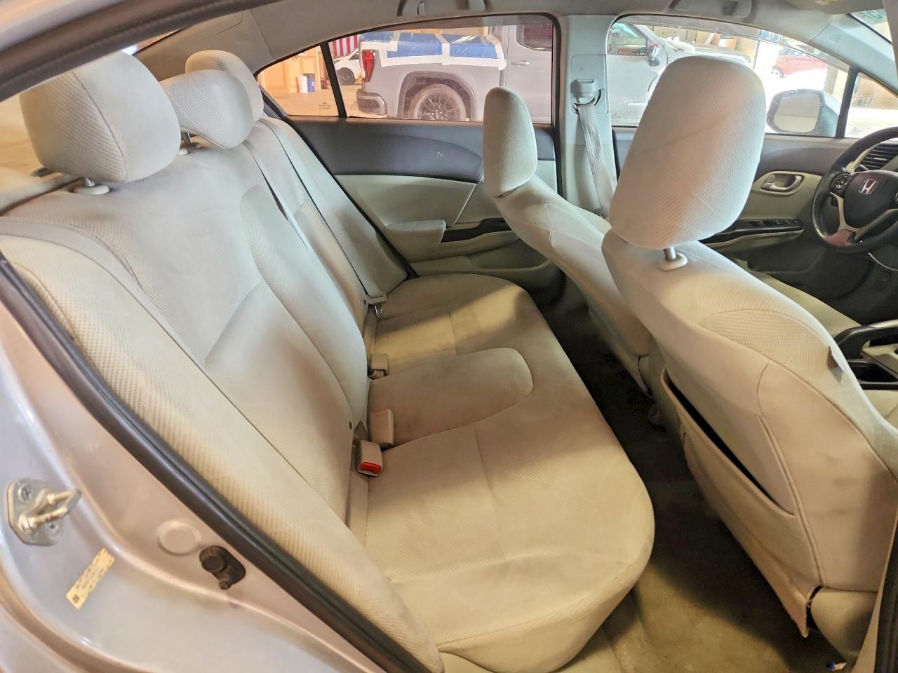 2012 HONDA CIVIC LX photo 19