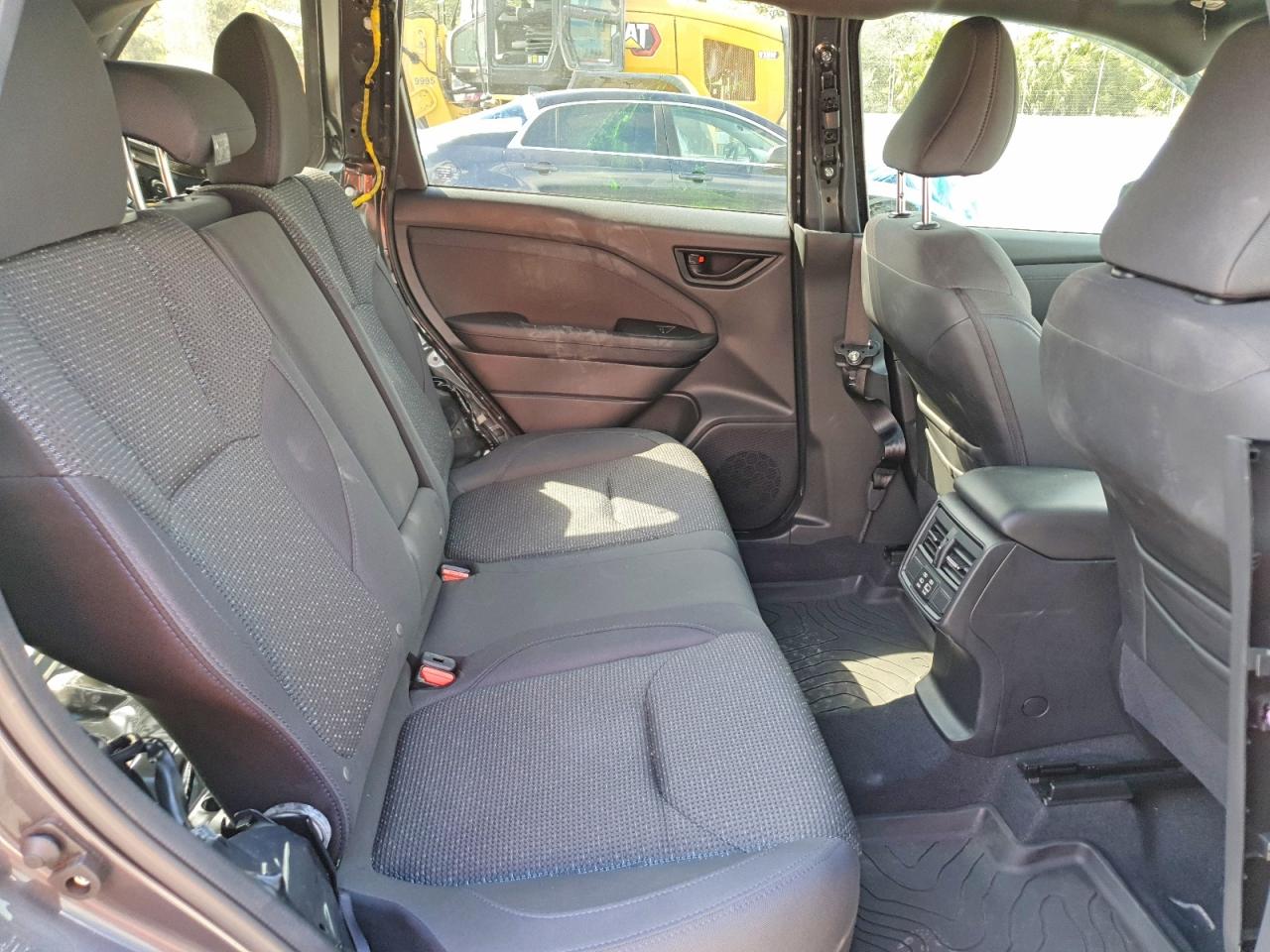 2025 SUBARU FORESTER PREMIUM photo 31