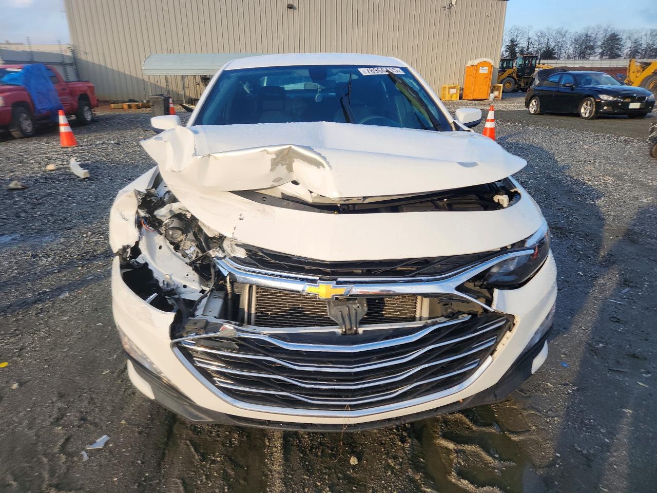 2022 CHEVROLET MALIBU LT photo 5
