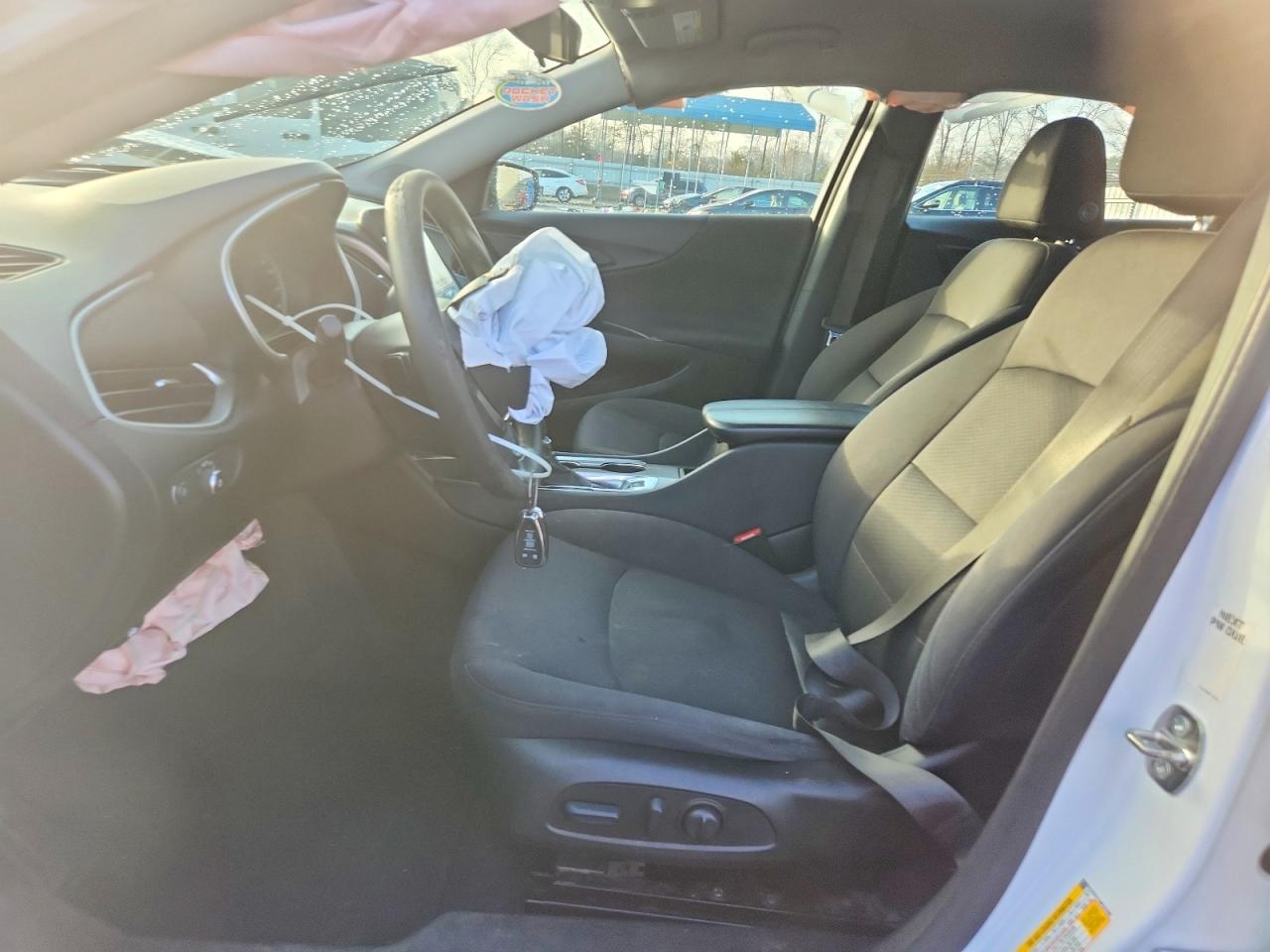 2022 CHEVROLET MALIBU LT photo 7