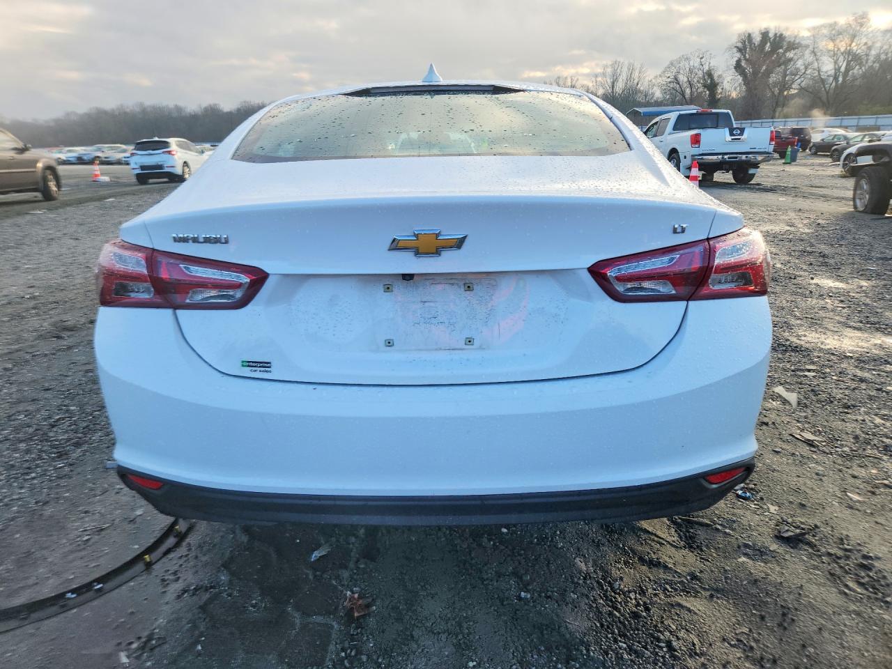 2022 CHEVROLET MALIBU LT photo 6