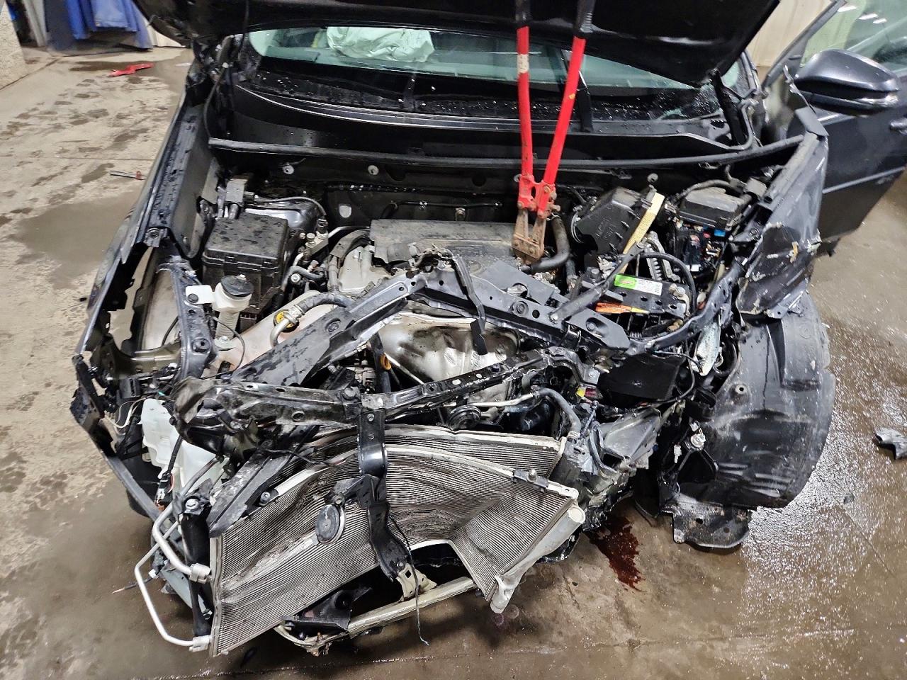 2018 TOYOTA RAV4 XLE photo 23