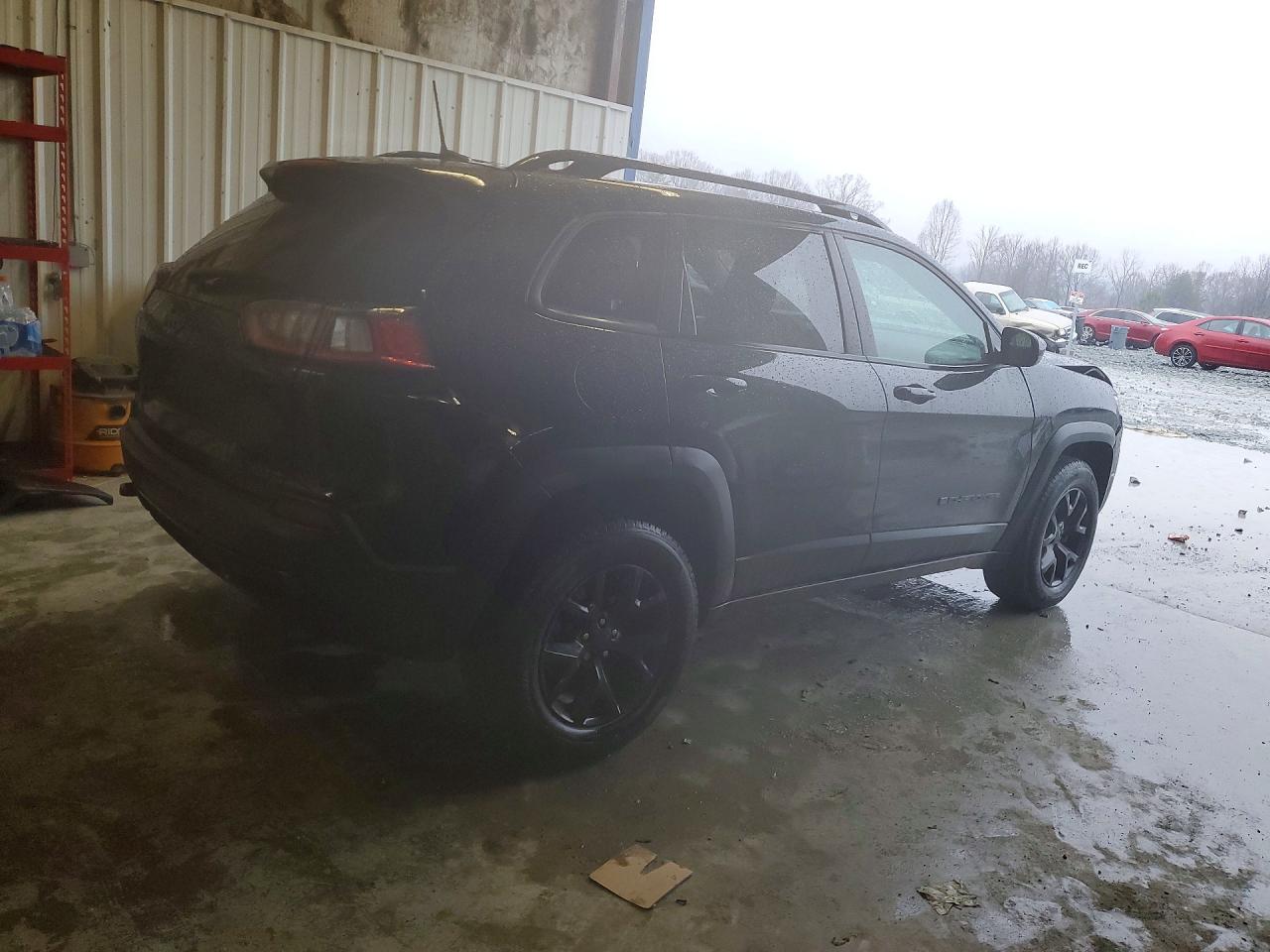 2019 JEEP CHEROKEE LATITUDE photo 5