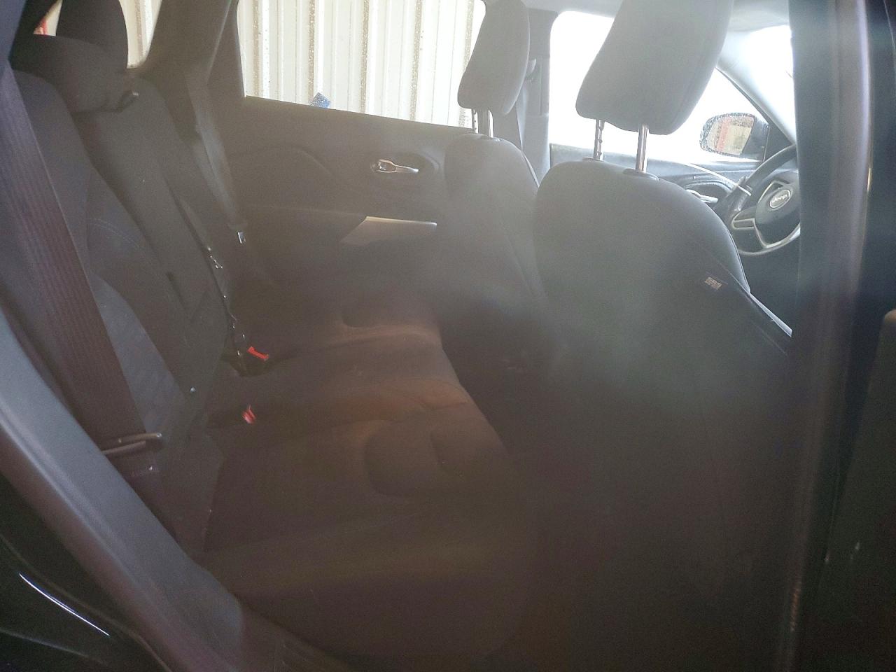 2019 JEEP CHEROKEE LATITUDE photo 21