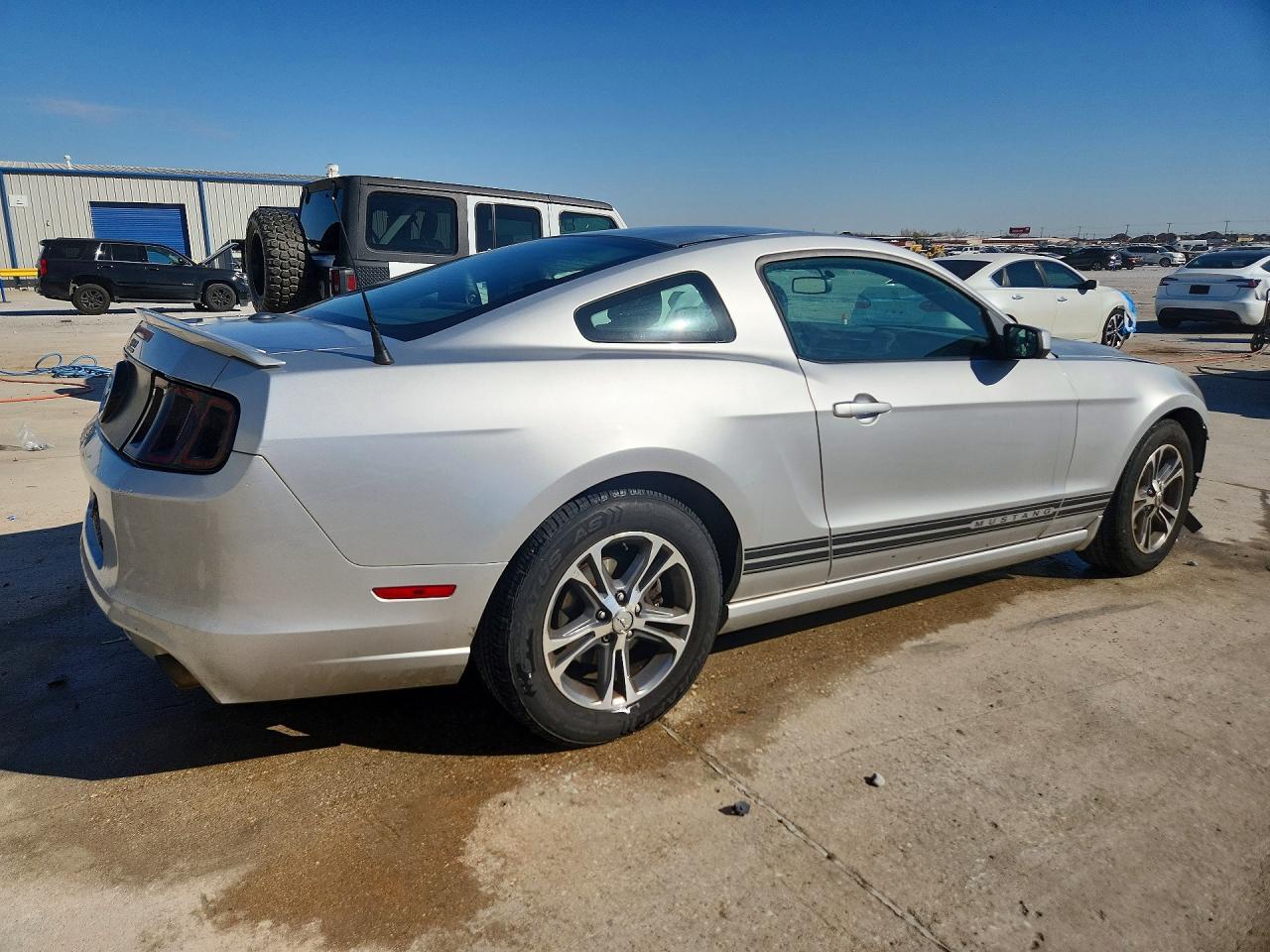 2014 FORD MUSTANG photo 3