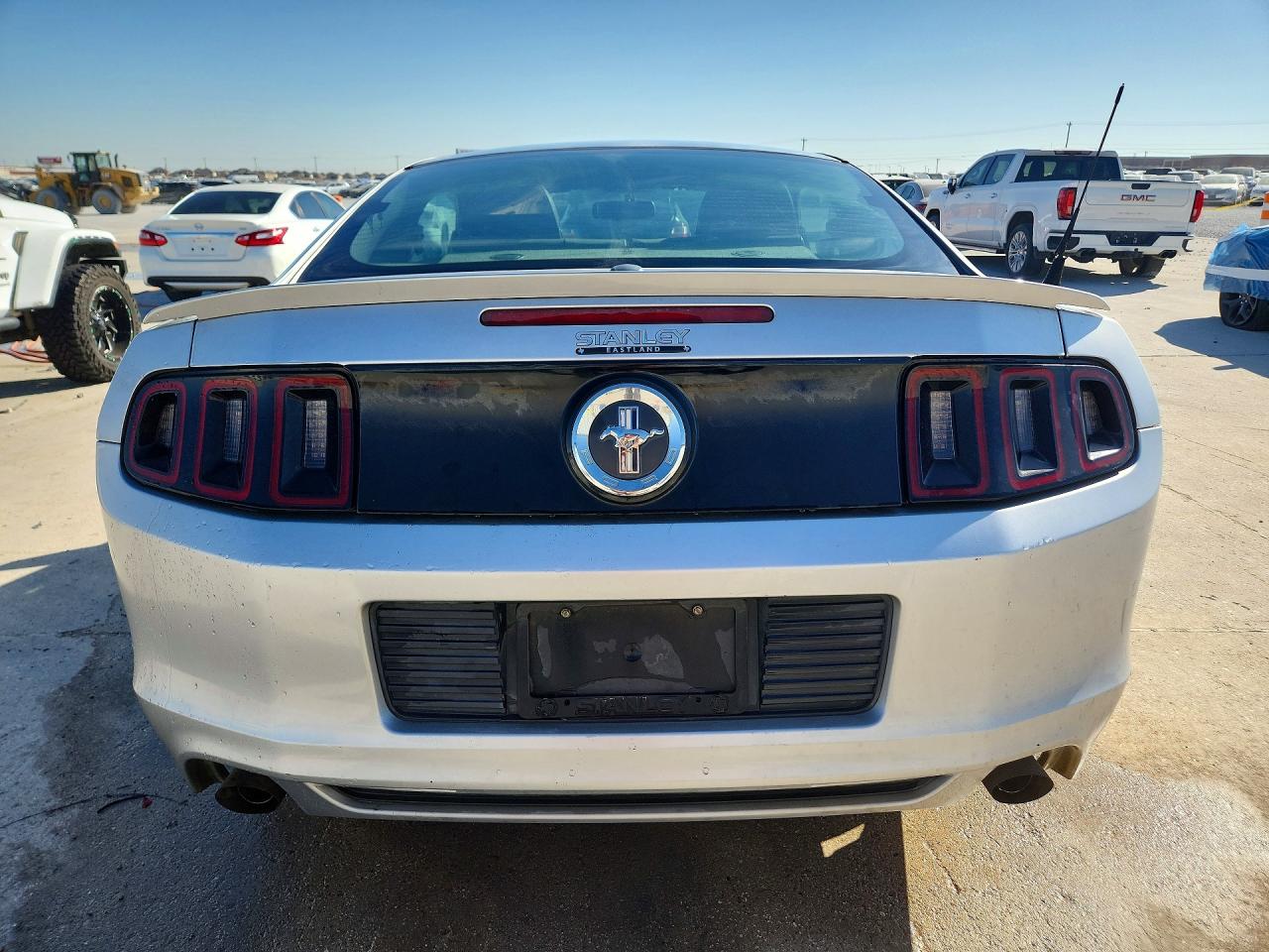 2014 FORD MUSTANG photo 6