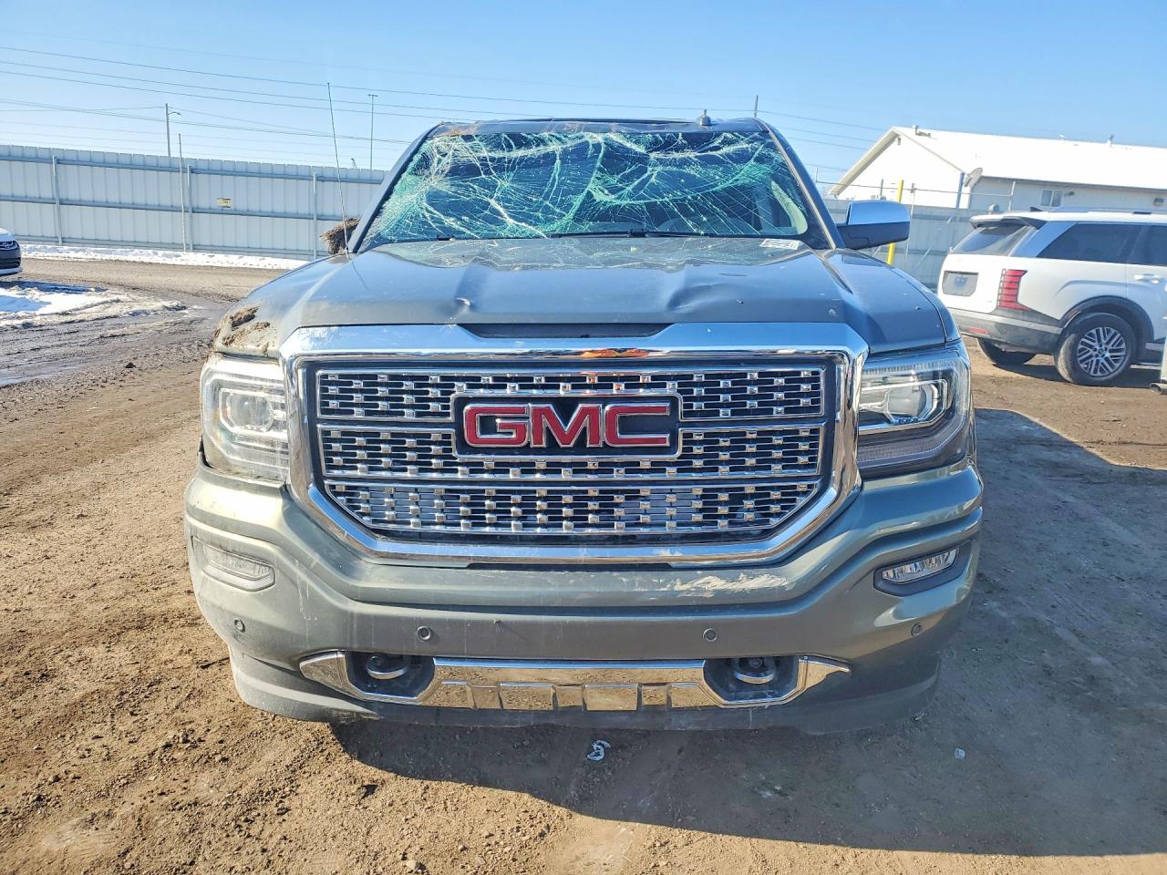 2017 GMC SIERRA K1500 DENALI photo 9