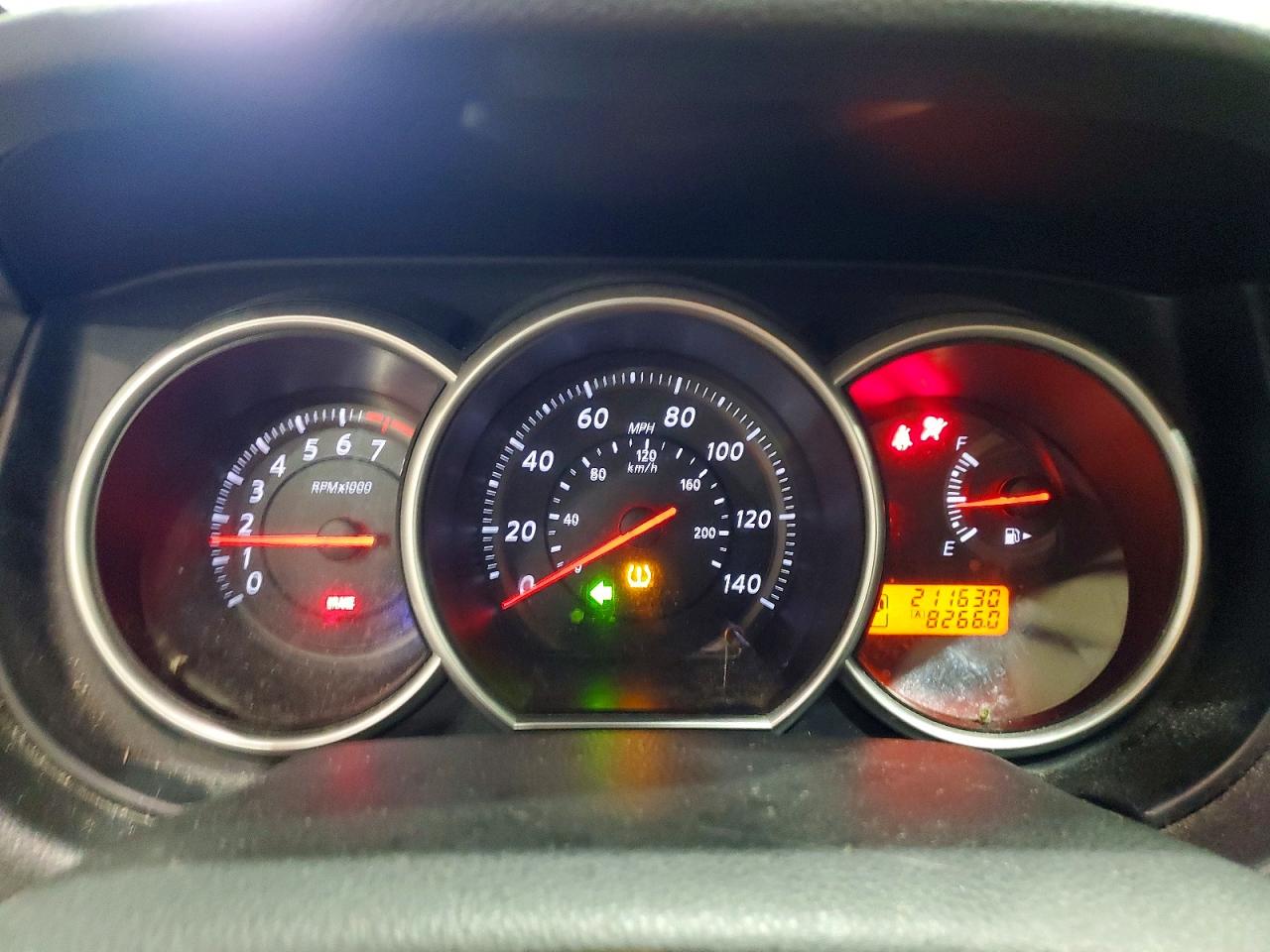 2011 NISSAN VERSA 1.8 S photo 17