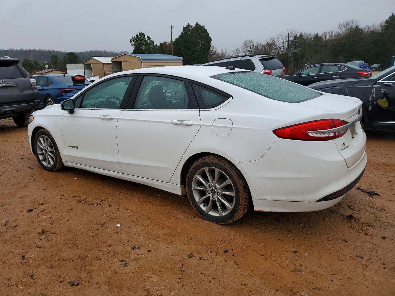 2017 FORD FUSION SE HYBRID photo 2