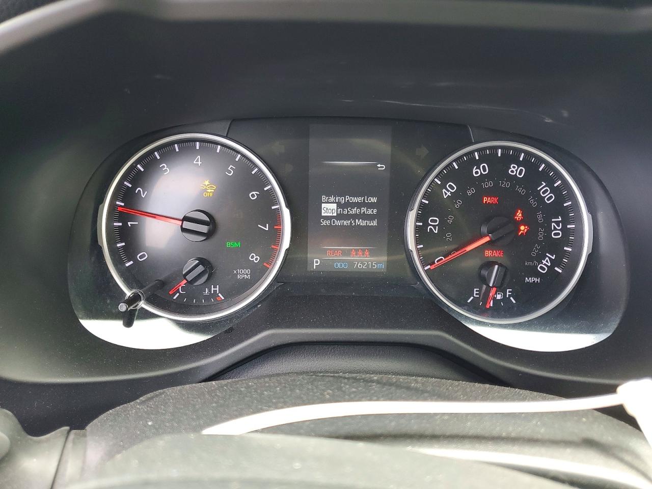 2022 TOYOTA RAV4 XLE photo 25