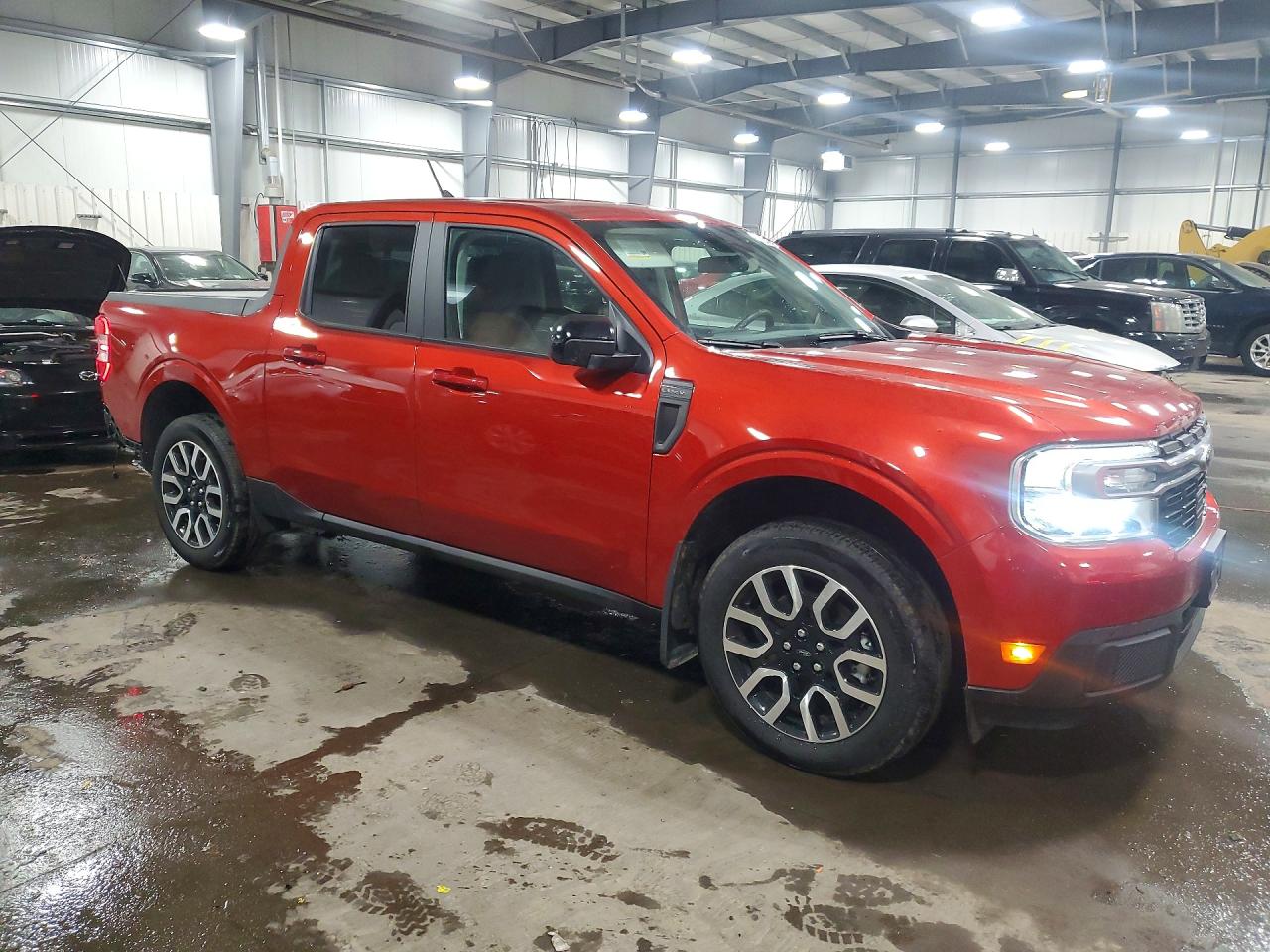 2024 FORD MAVERICK LARIAT photo 10