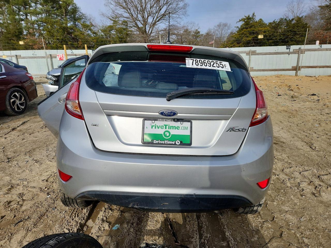 2019 FORD FIESTA SE photo 16