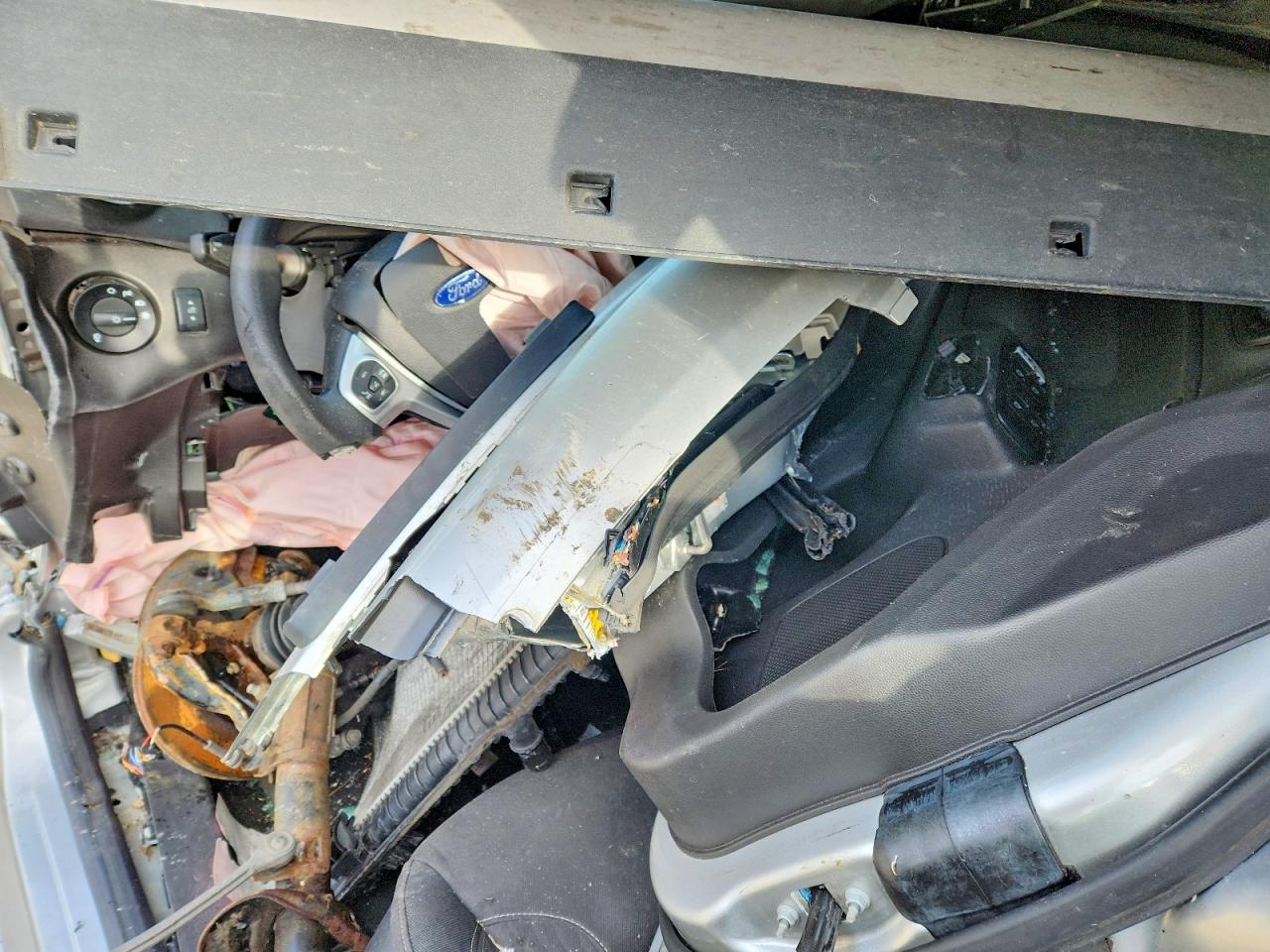2019 FORD FIESTA SE photo 22