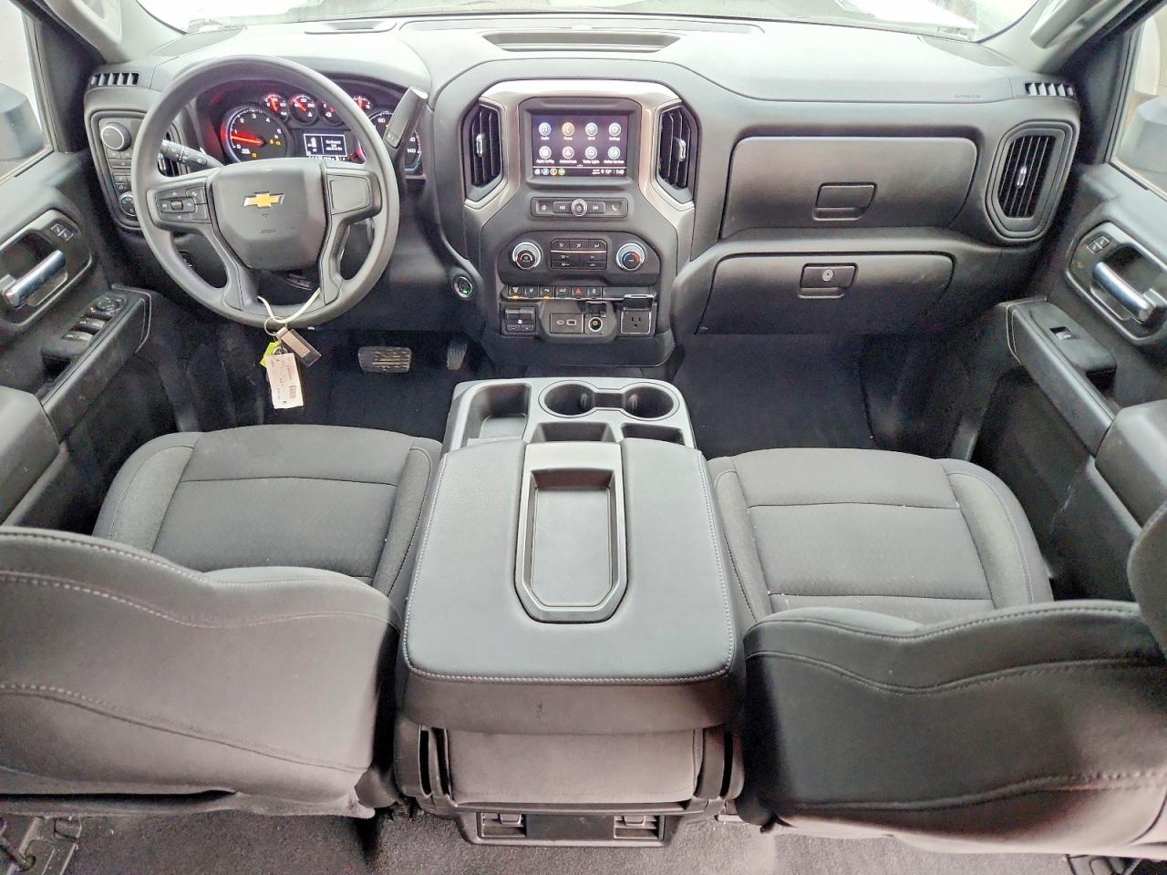 2025 CHEVROLET SILVERADO K2500 HEAVY DUTY photo 8