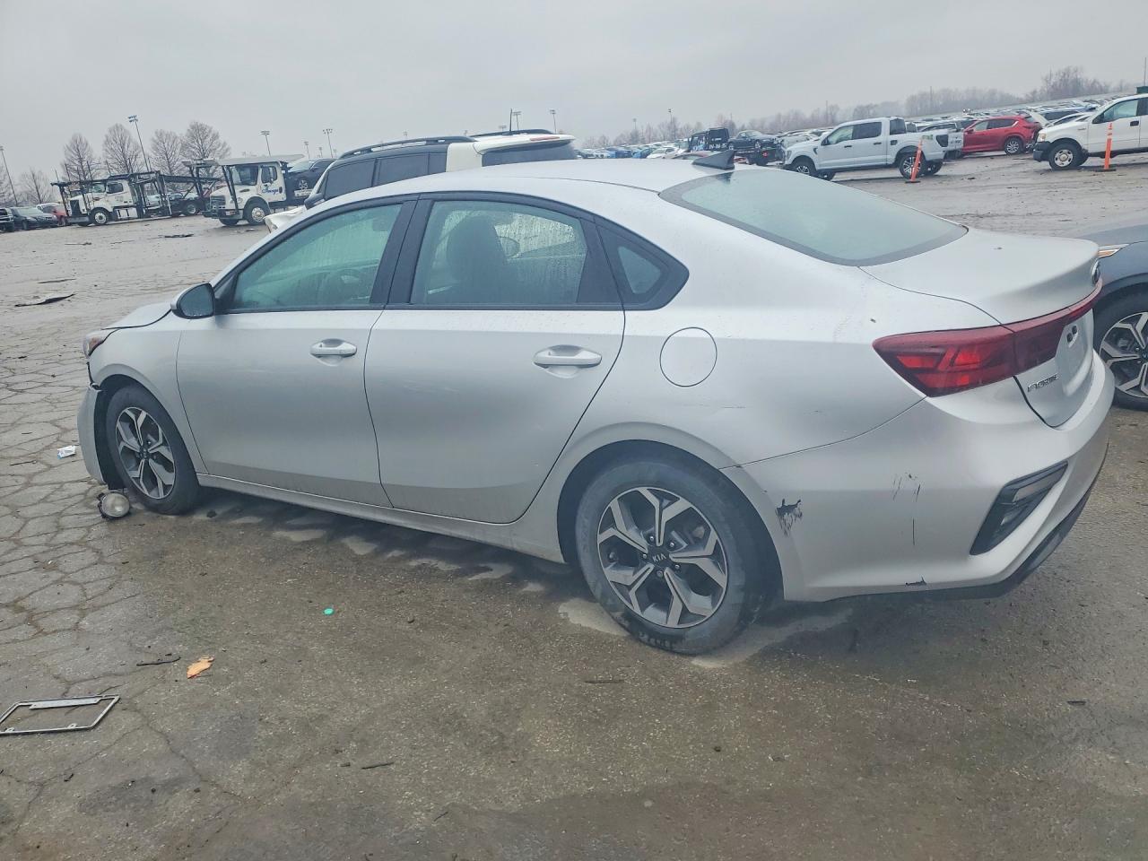 2021 KIA FORTE LXS photo 2