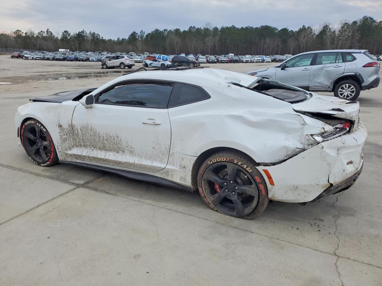 2017 CHEVROLET CAMARO SS photo 3