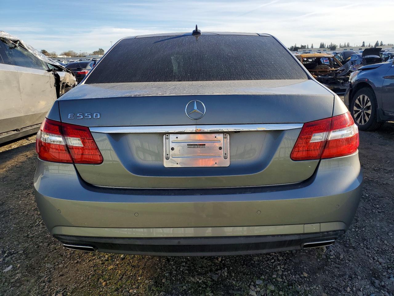 2011 MERCEDES-BENZ E 550 photo 6