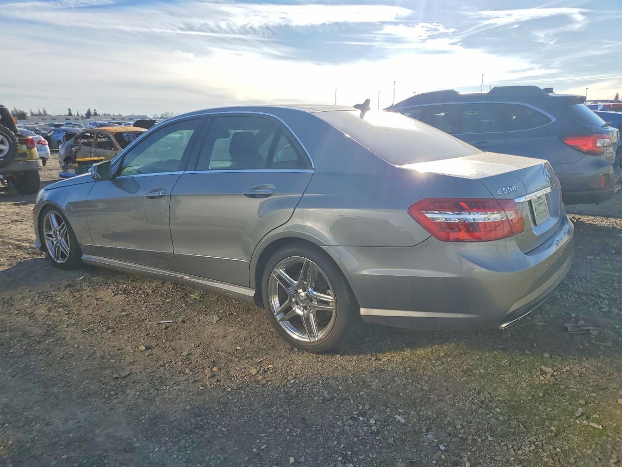 2011 MERCEDES-BENZ E 550 photo 2