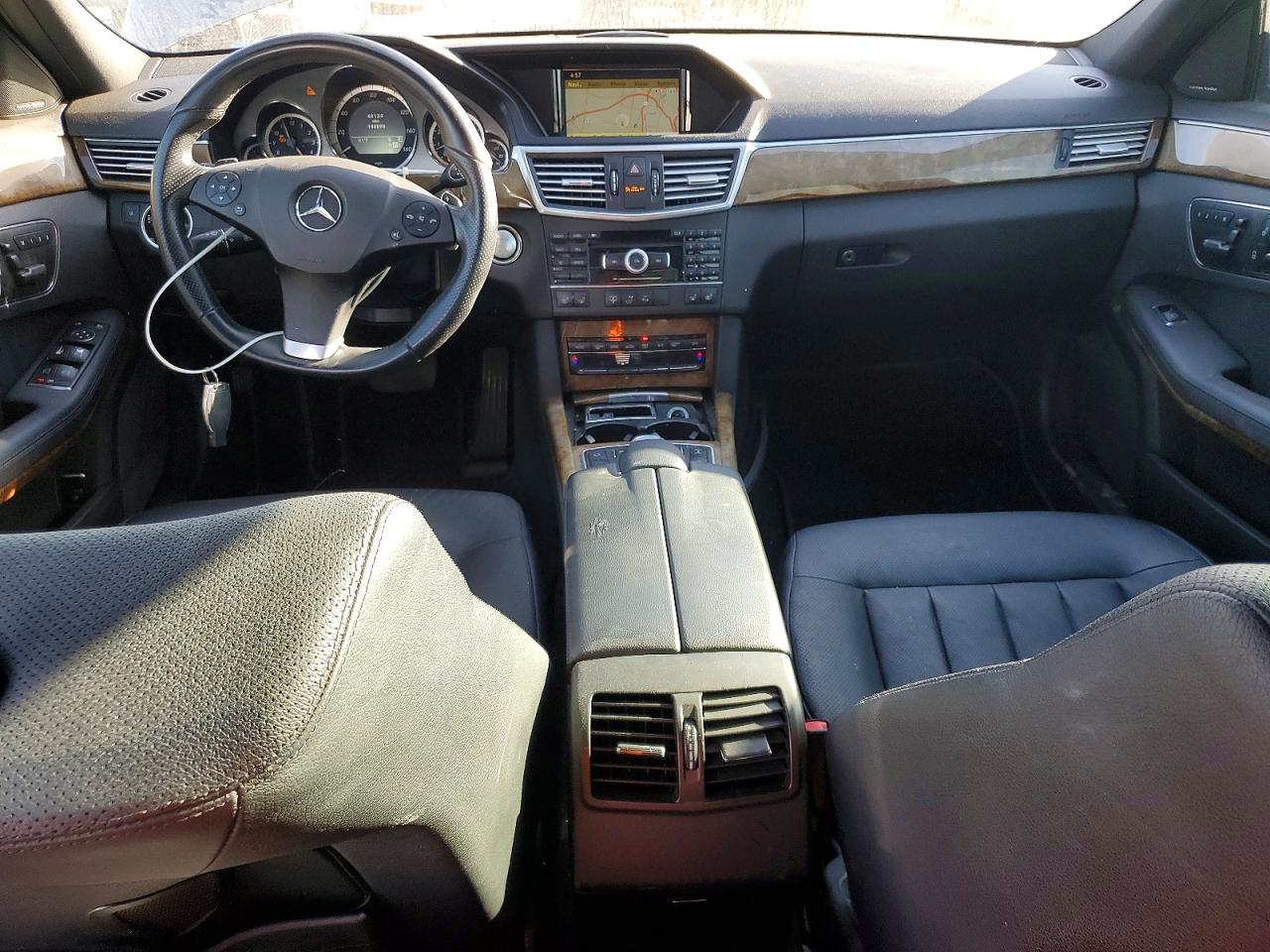 2011 MERCEDES-BENZ E 550 photo 8