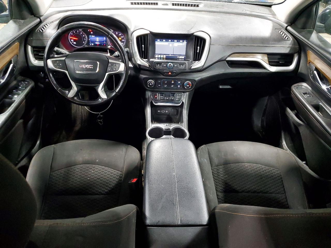2019 GMC TERRAIN SLE photo 8