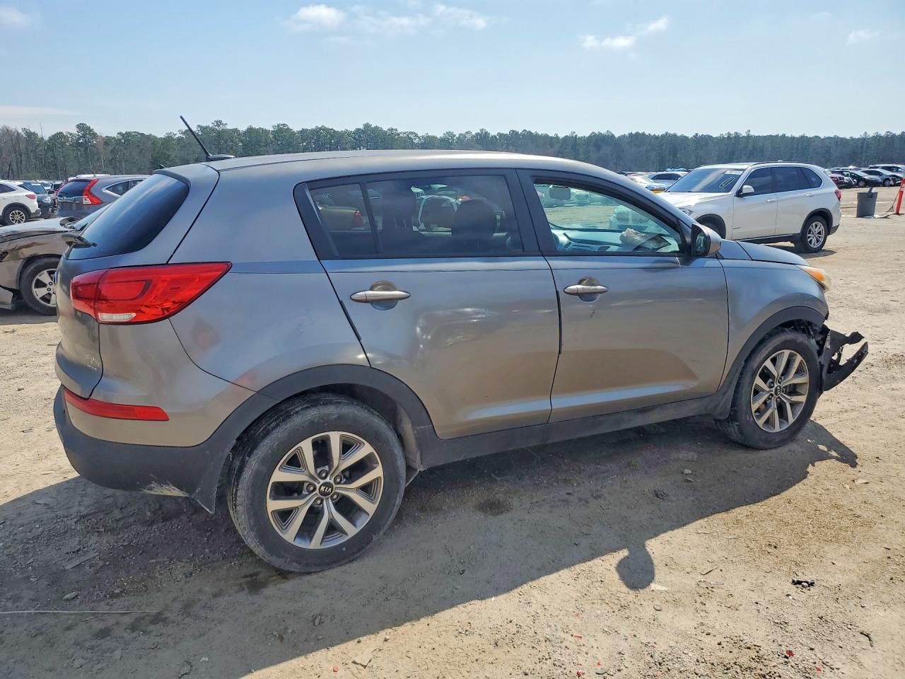 2016 KIA SPORTAGE photo 5
