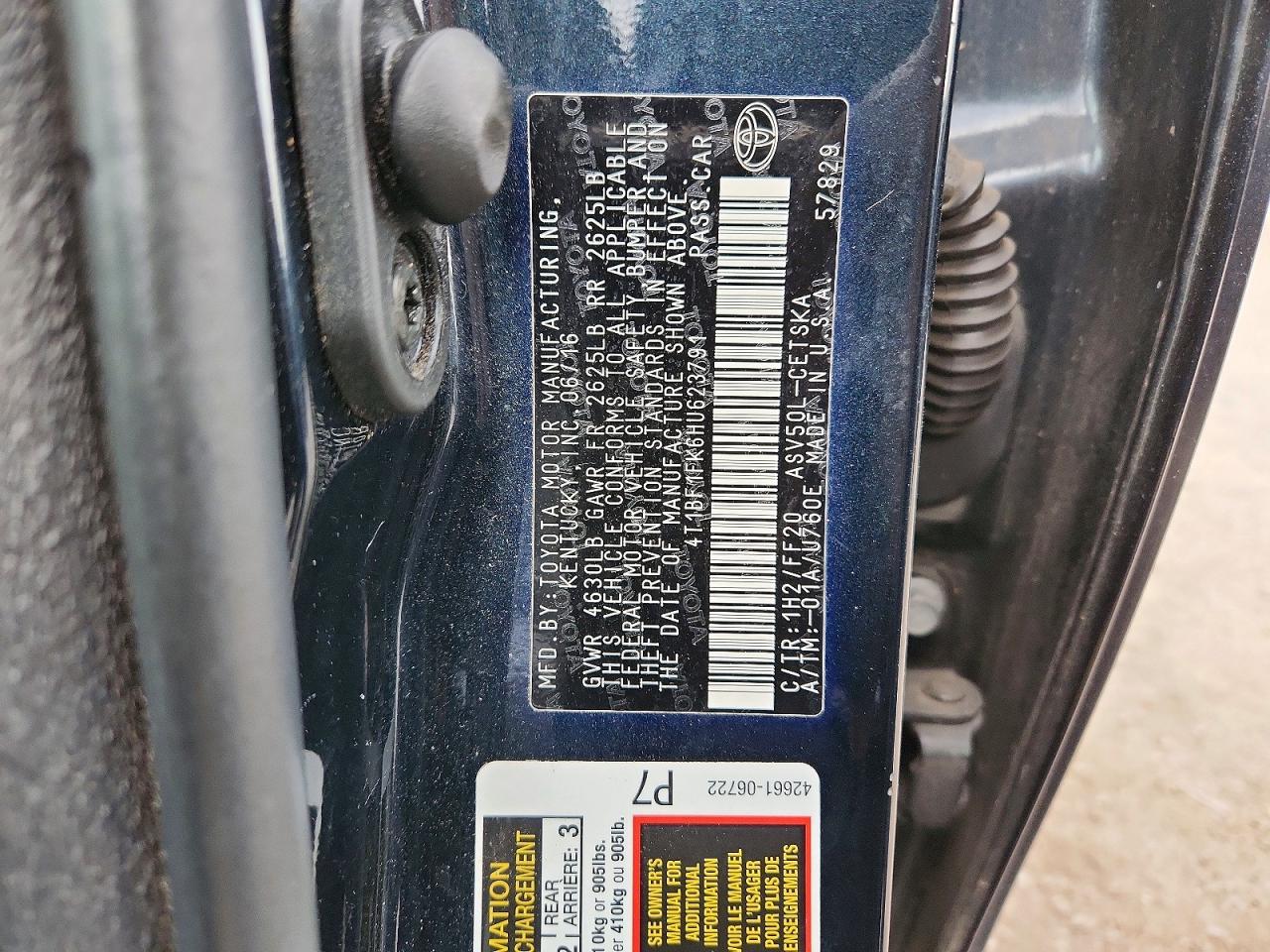 2017 TOYOTA CAMRY SE photo 25
