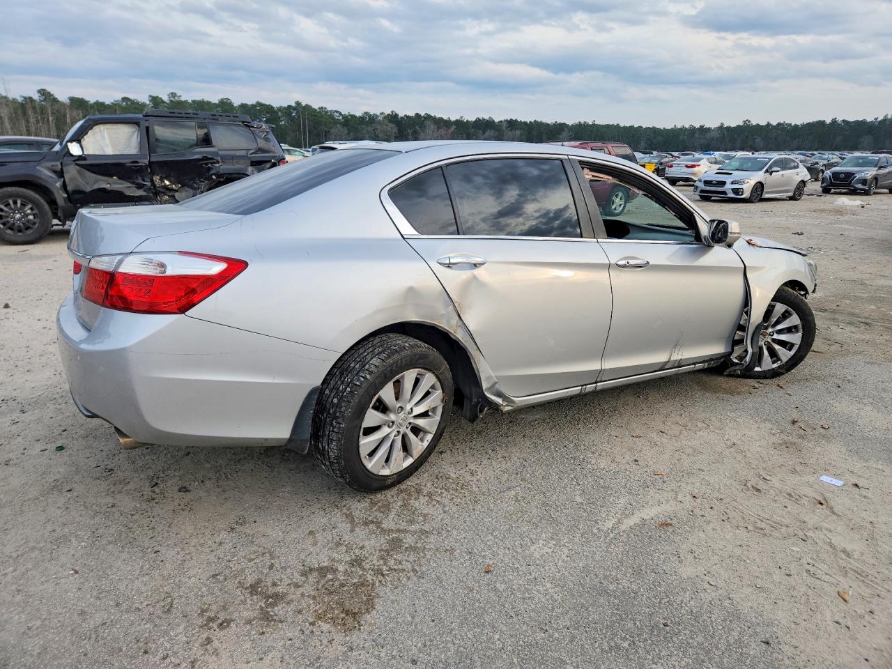 2013 HONDA ACCORD EXL photo 5