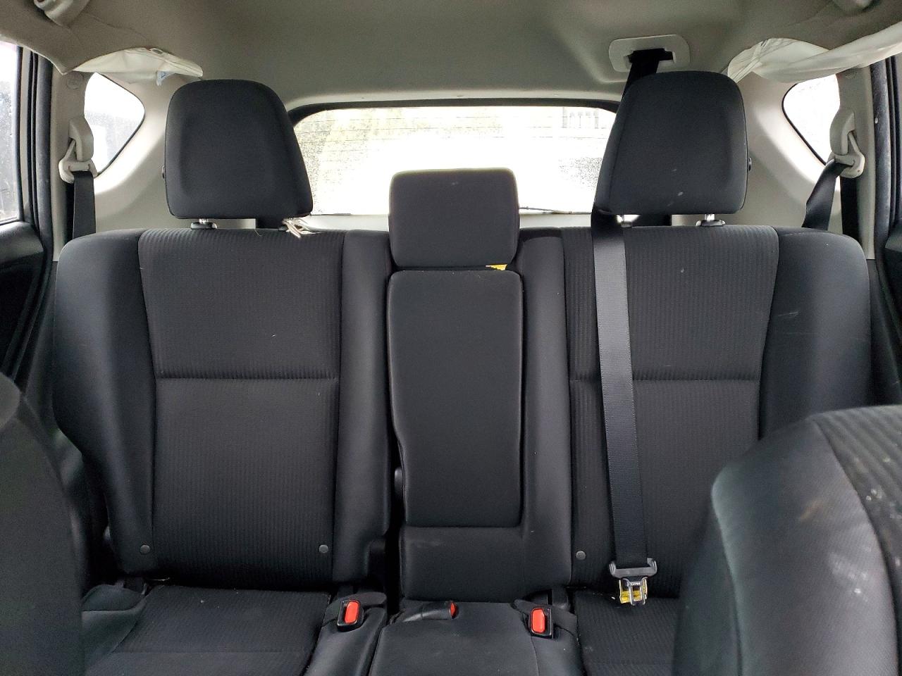 2017 TOYOTA RAV4 LE photo 10