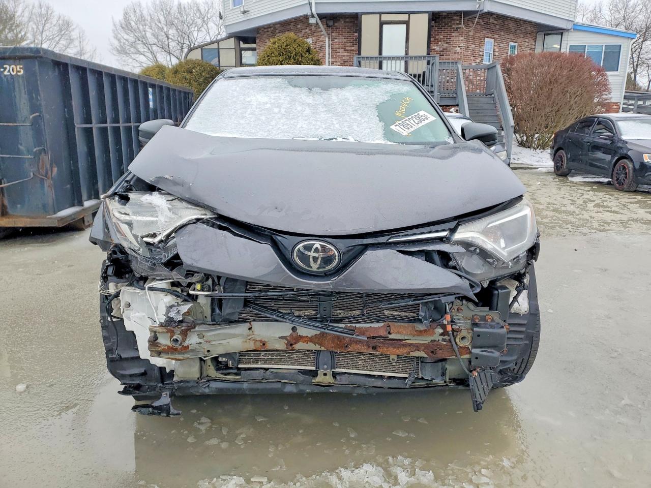 2017 TOYOTA RAV4 LE photo 5