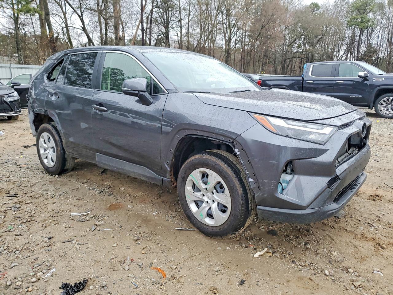 2025 TOYOTA RAV4 LE photo 4