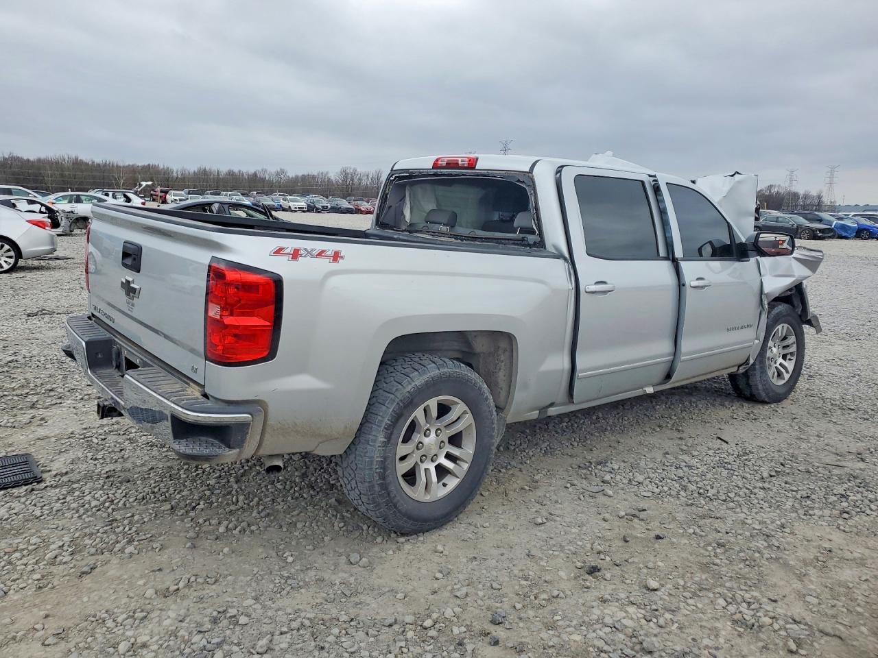 2016 CHEVROLET SILVERADO K1500 LT photo 5