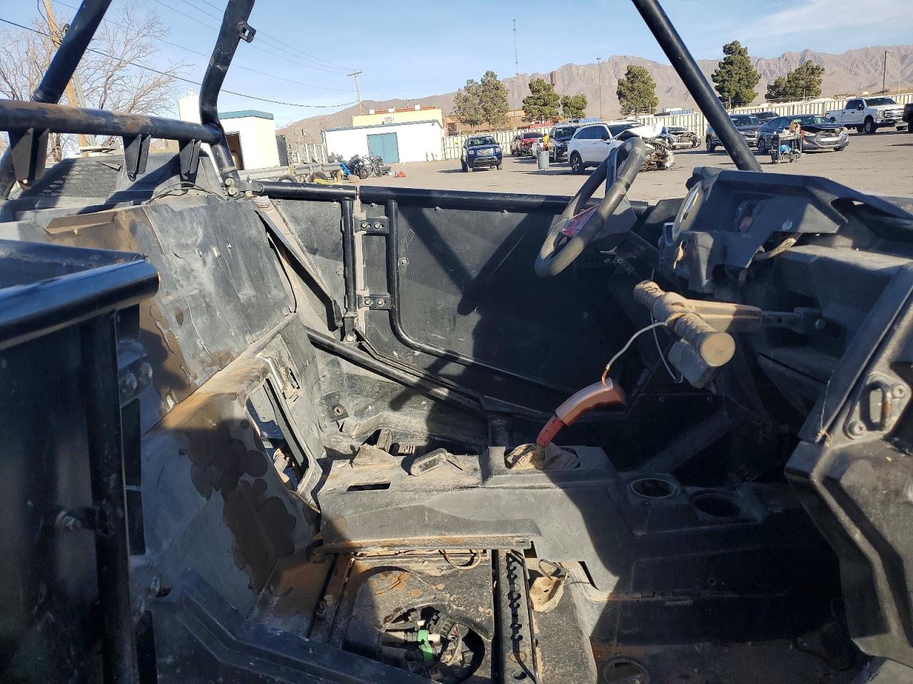 2016 POLARIS RZR UTILITY VEHICLE photo 5