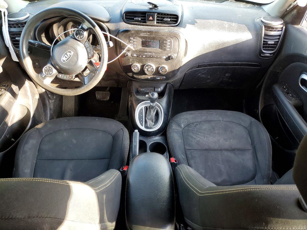 2014 KIA SOUL + photo 15