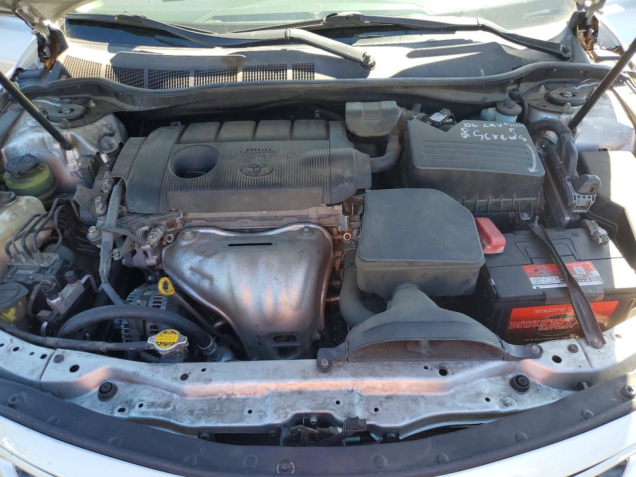 2011 TOYOTA CAMRY SE photo 21