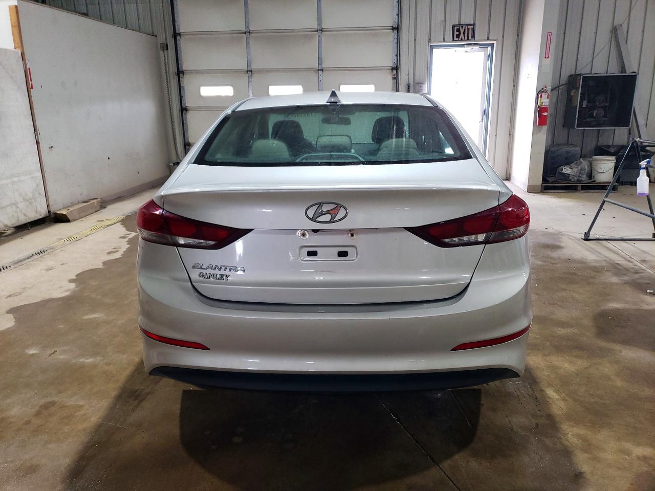 2018 HYUNDAI ELANTRA SEL photo 6