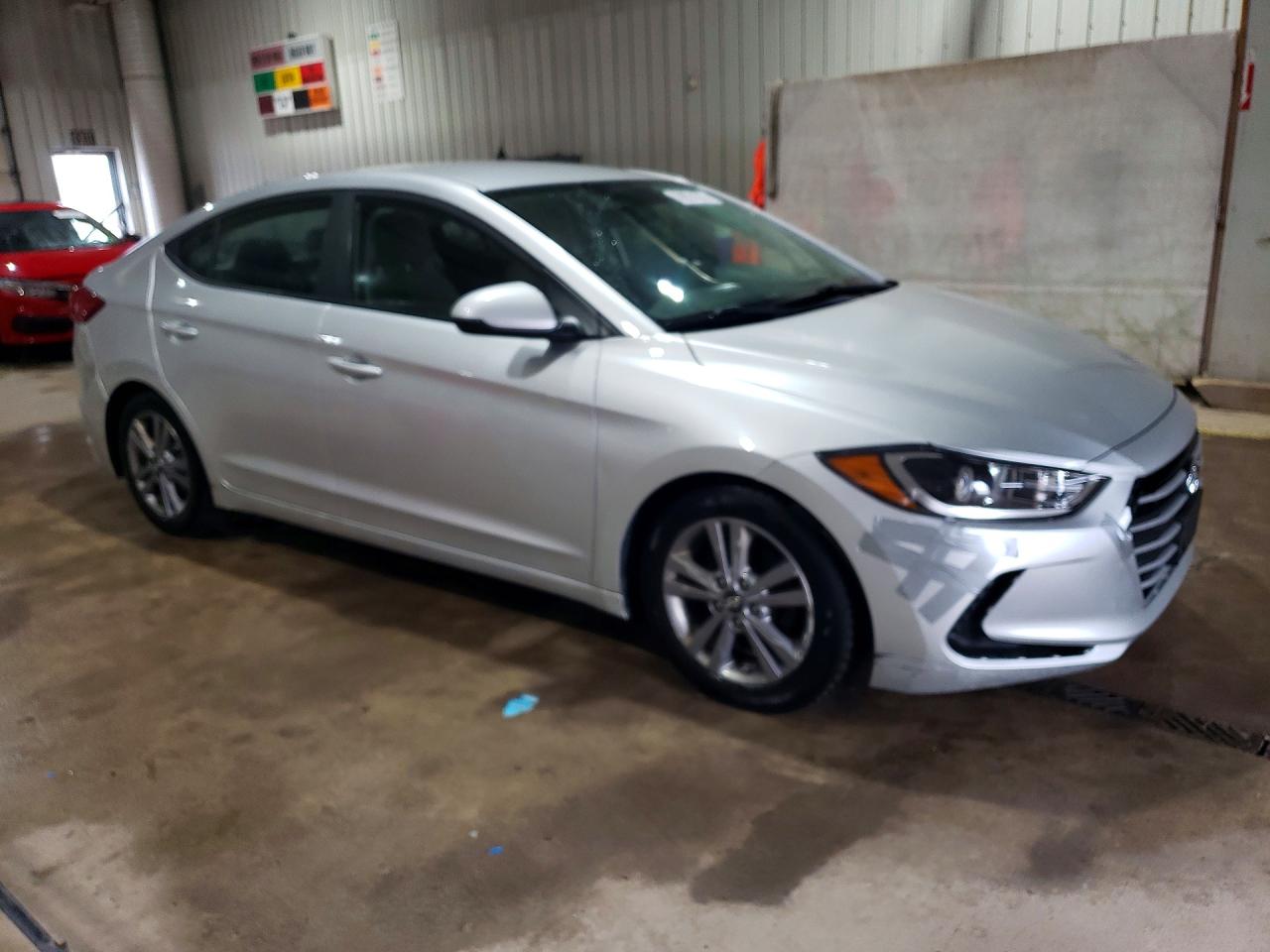 2018 HYUNDAI ELANTRA SEL photo 4