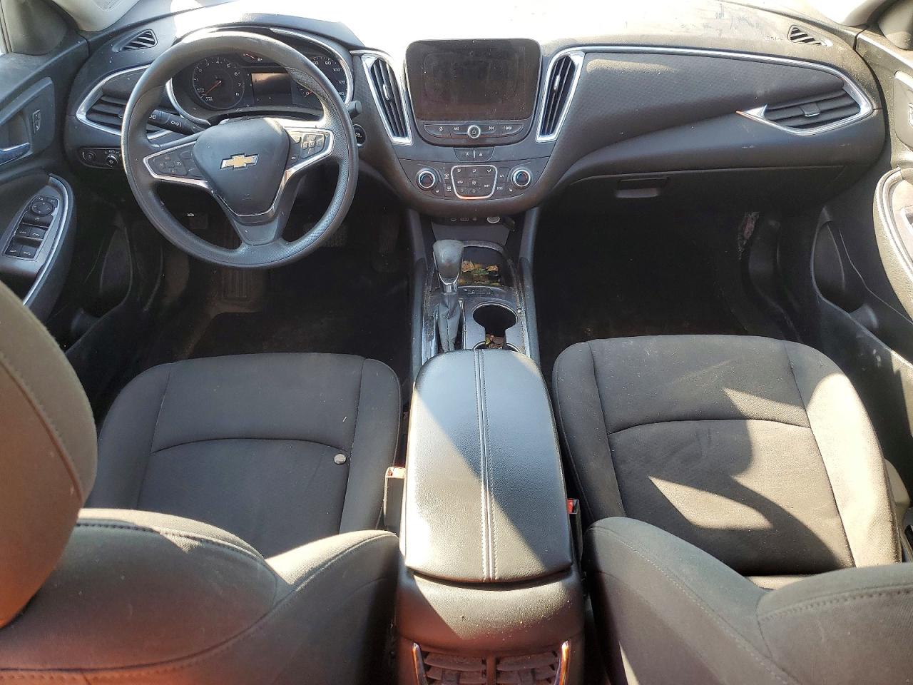 2021 CHEVROLET MALIBU LT photo 22