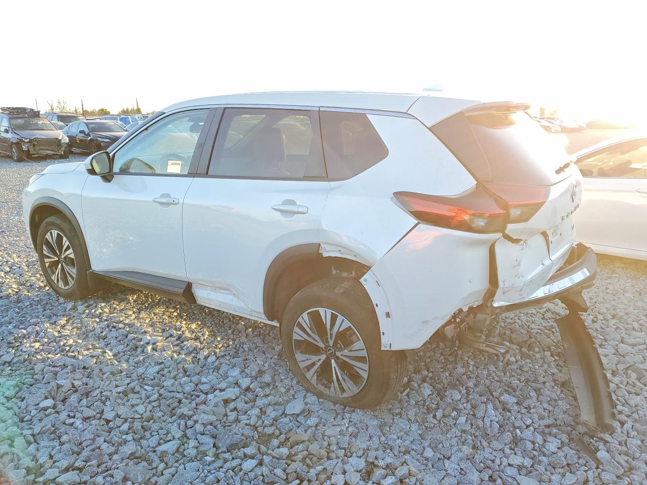 2023 NISSAN ROGUE SV photo 4