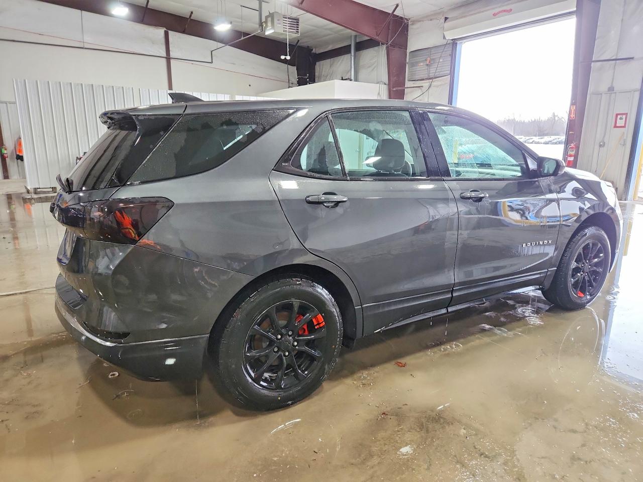 2018 CHEVROLET EQUINOX LS photo 3