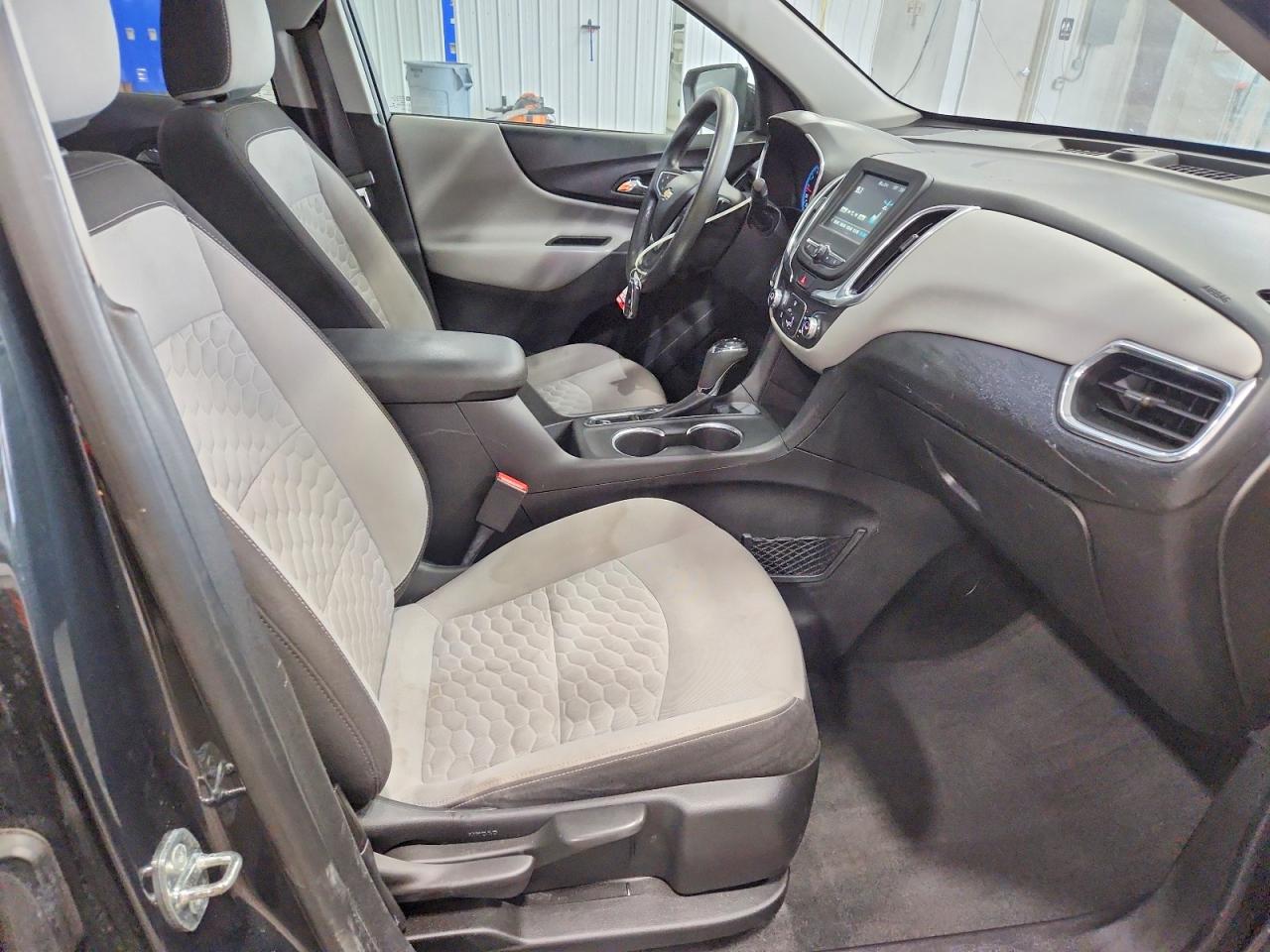 2018 CHEVROLET EQUINOX LS photo 7