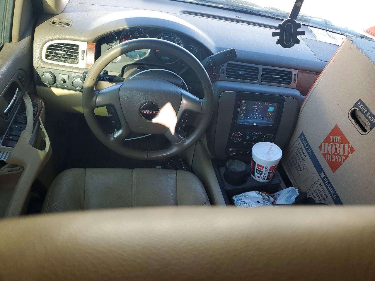 2013 GMC YUKON XL K1500 SLT photo 22