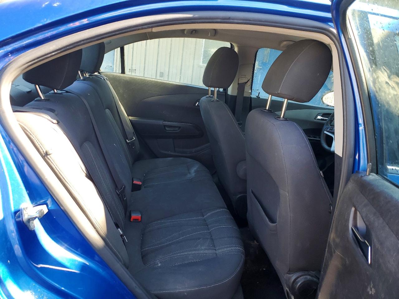 2017 CHEVROLET SONIC LT photo 28
