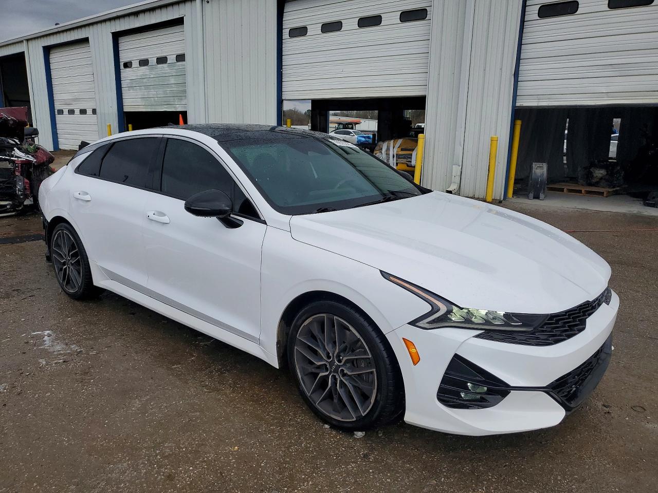2023 KIA K5 GT photo 7