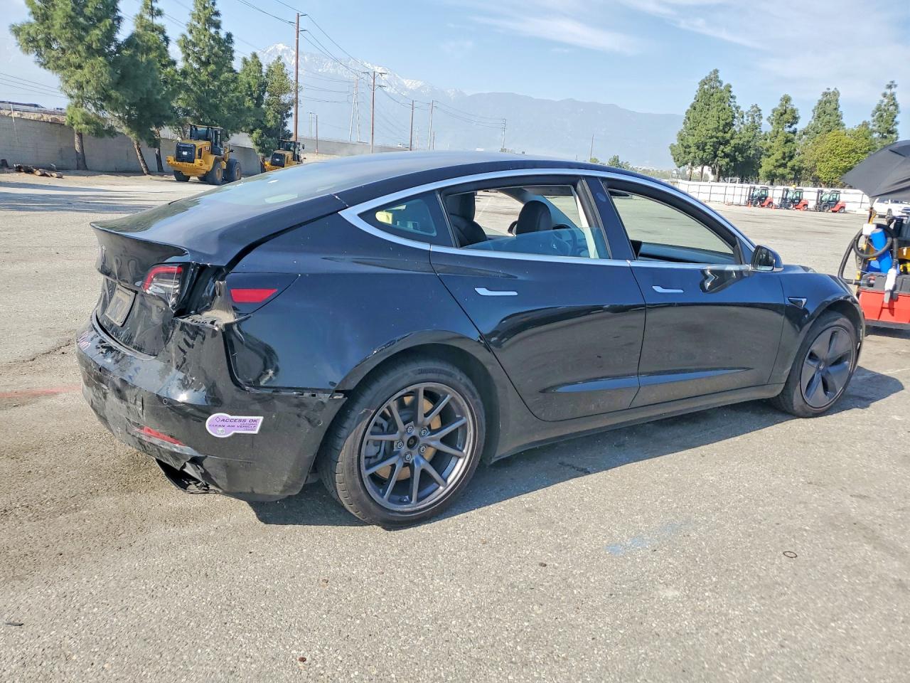 2019 TESLA MODEL 3 photo 5