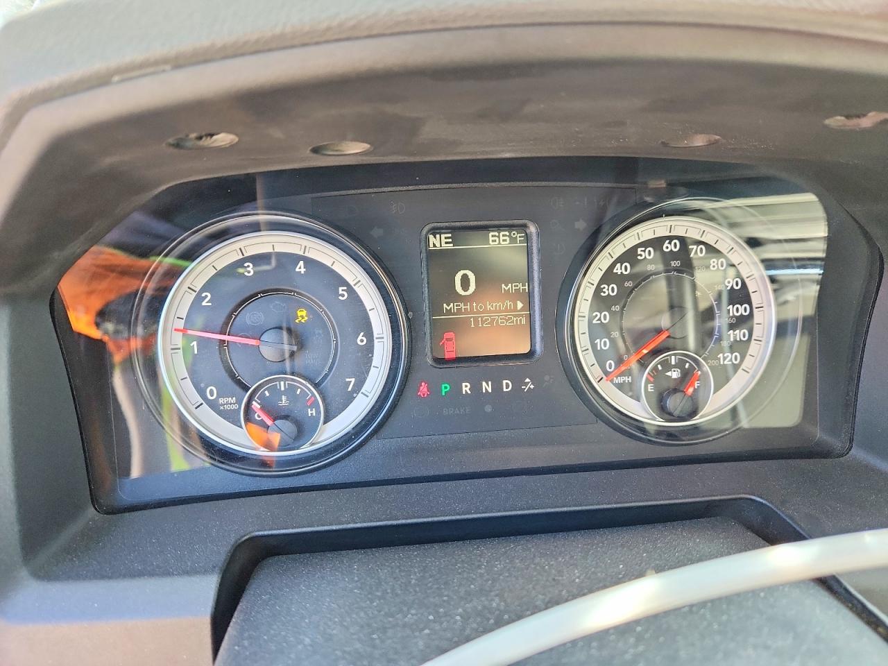 2014 RAM 1500 ST photo 9