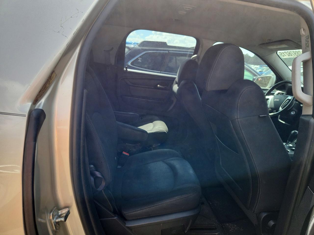 2014 GMC ACADIA SLE photo 11