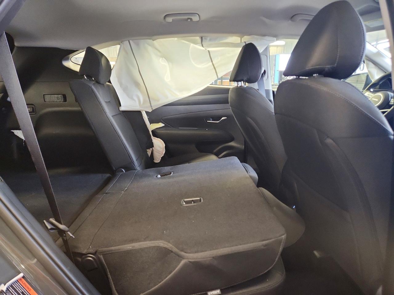 2025 HYUNDAI TUCSON SE photo 19