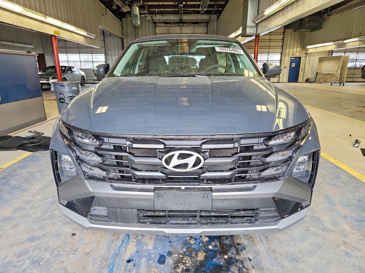 2025 HYUNDAI TUCSON SE photo 9
