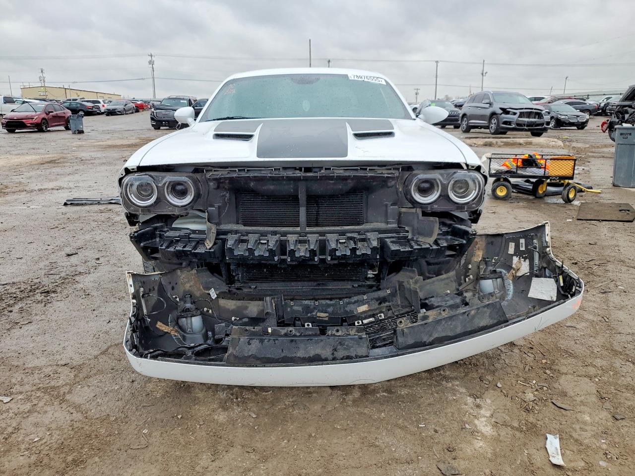 2023 DODGE CHALLENGER SXT photo 9
